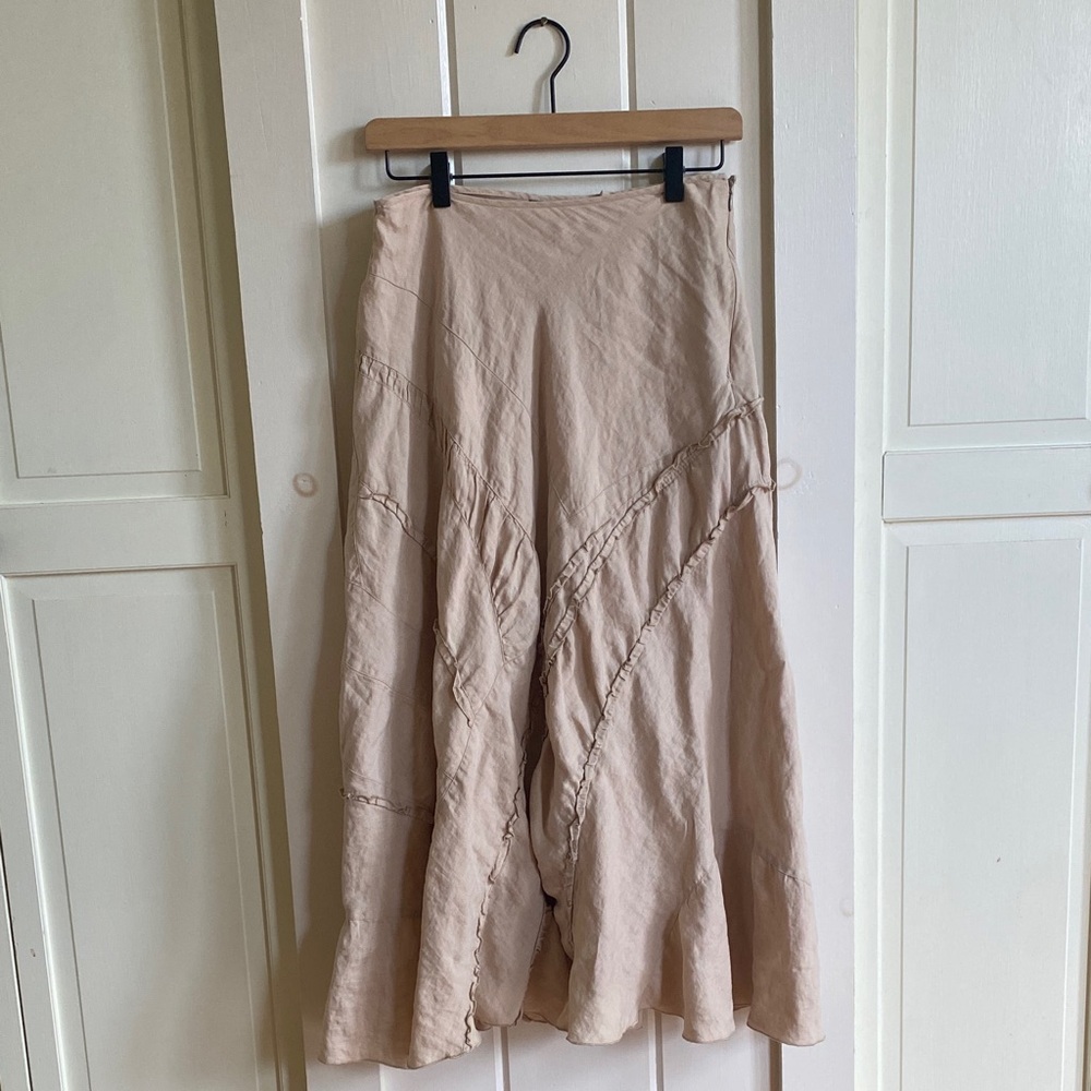 Linen ruffle skirt